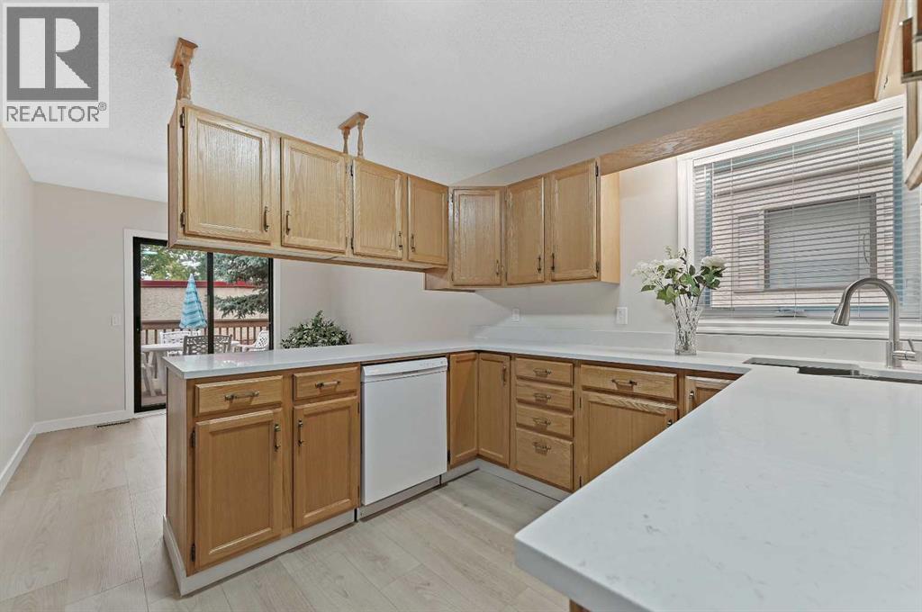 22 Sandarac Circle NW