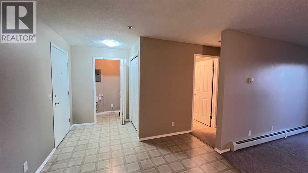 1208, 12 Cimarron Common