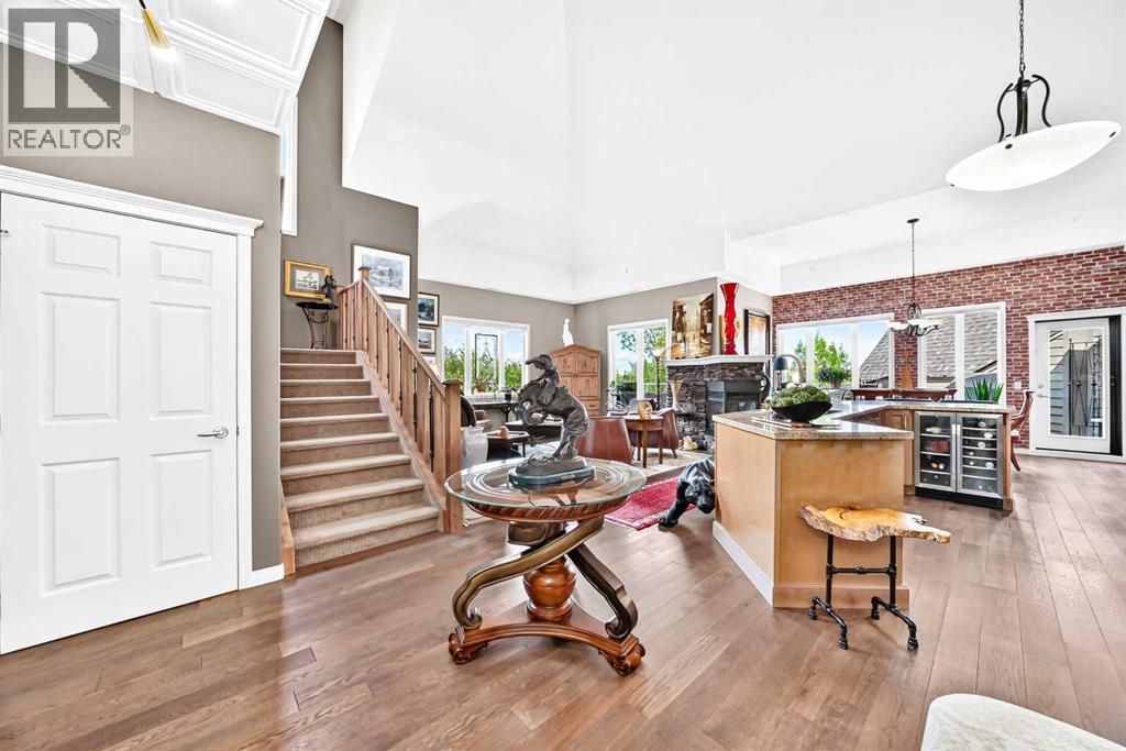 359, 15 Everstone Drive SW
