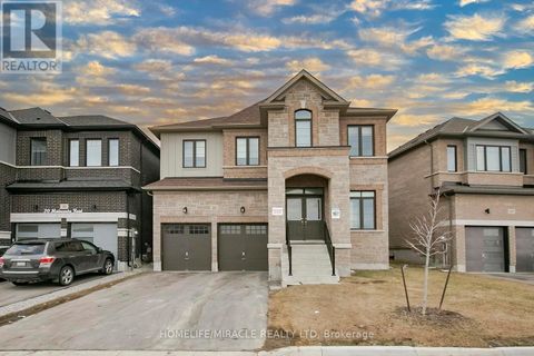 22 MADAWASKA ROAD Caledon ON L7C4J5