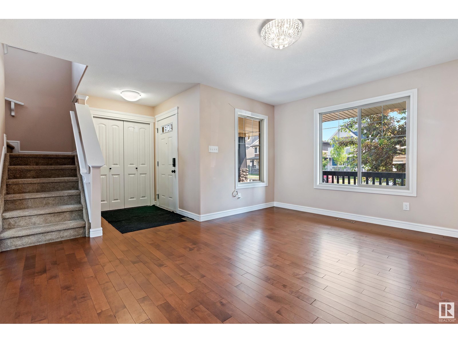 283 GRIESBACH RD NW