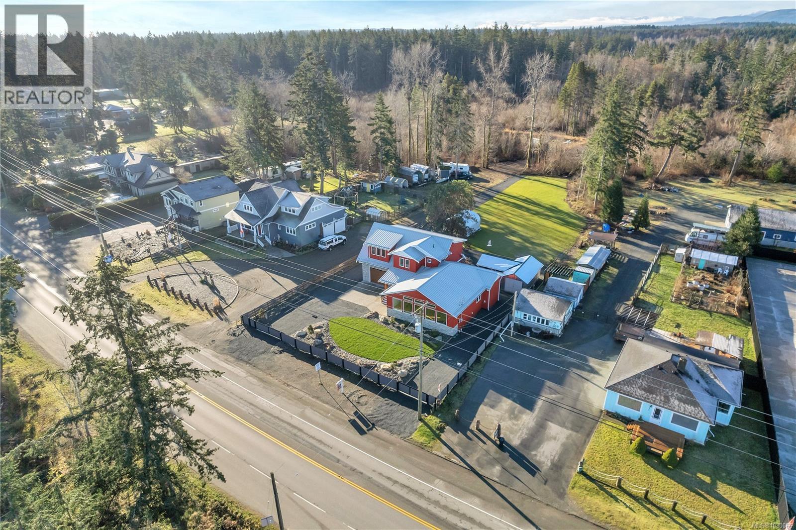 4341 Island Hwy S