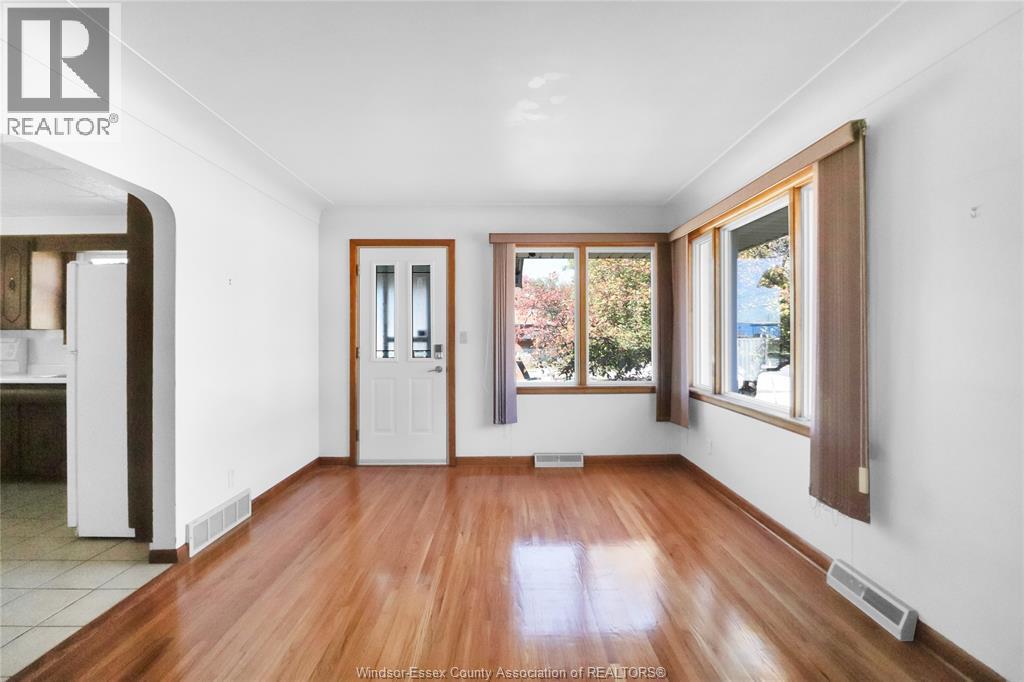 615 GILES West Unit# MAIN