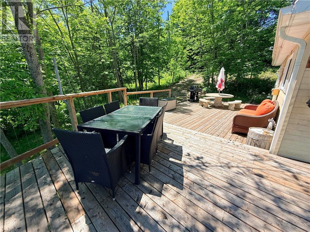 Photo 1 of 15 — 136A Zullich Drive, Kagawong, Manitoulin Island, ON P0P1J0