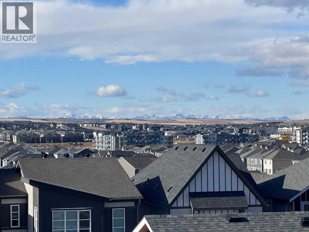 105 Carringvue Park NW