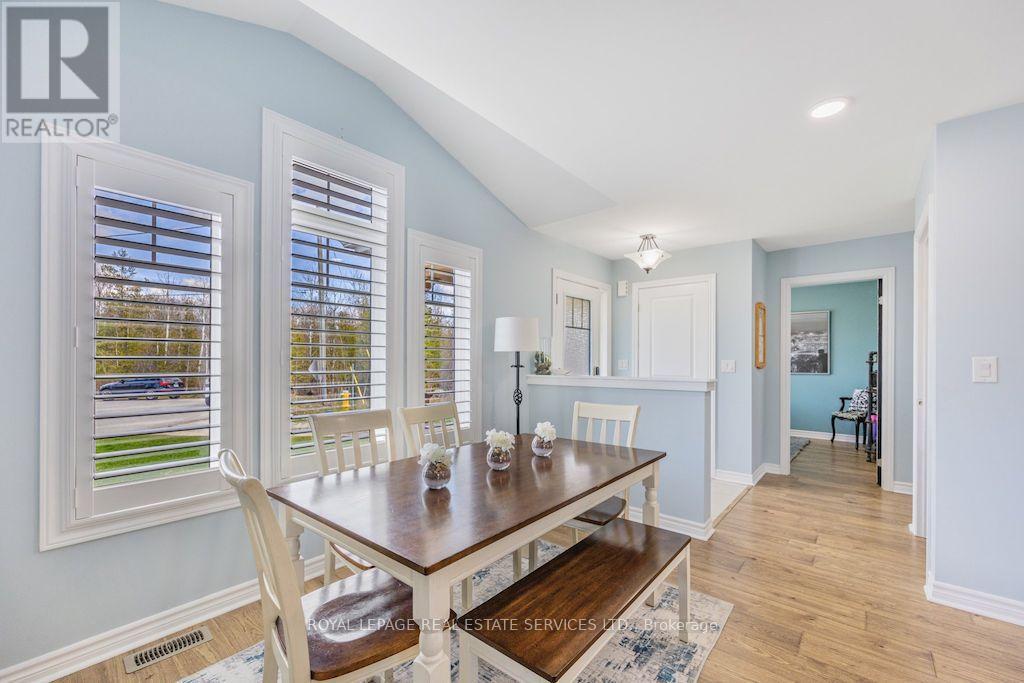 74 ROBERT STREET S