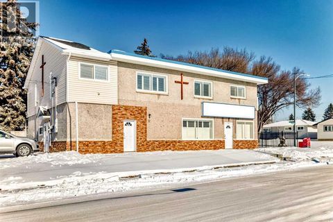 1810 10 Avenue NE Calgary AB T2E0Y2