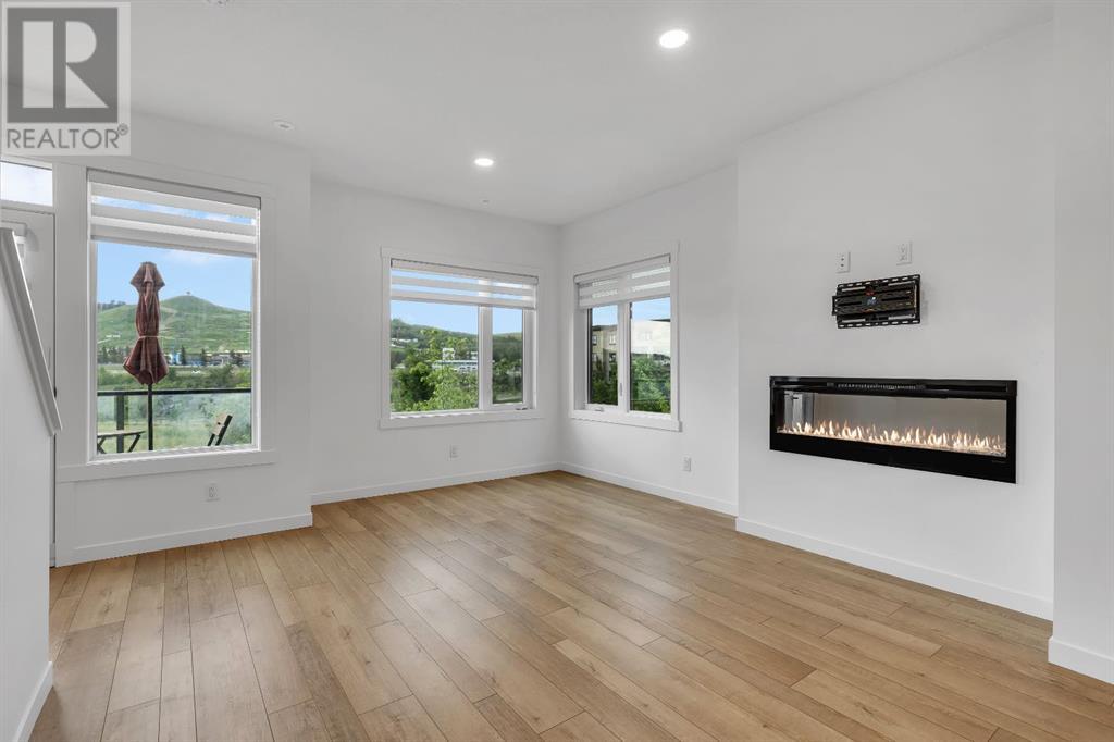 169 Greenbriar Place NW