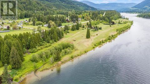 1864 Highway 3A Castlegar BC V1N4N7