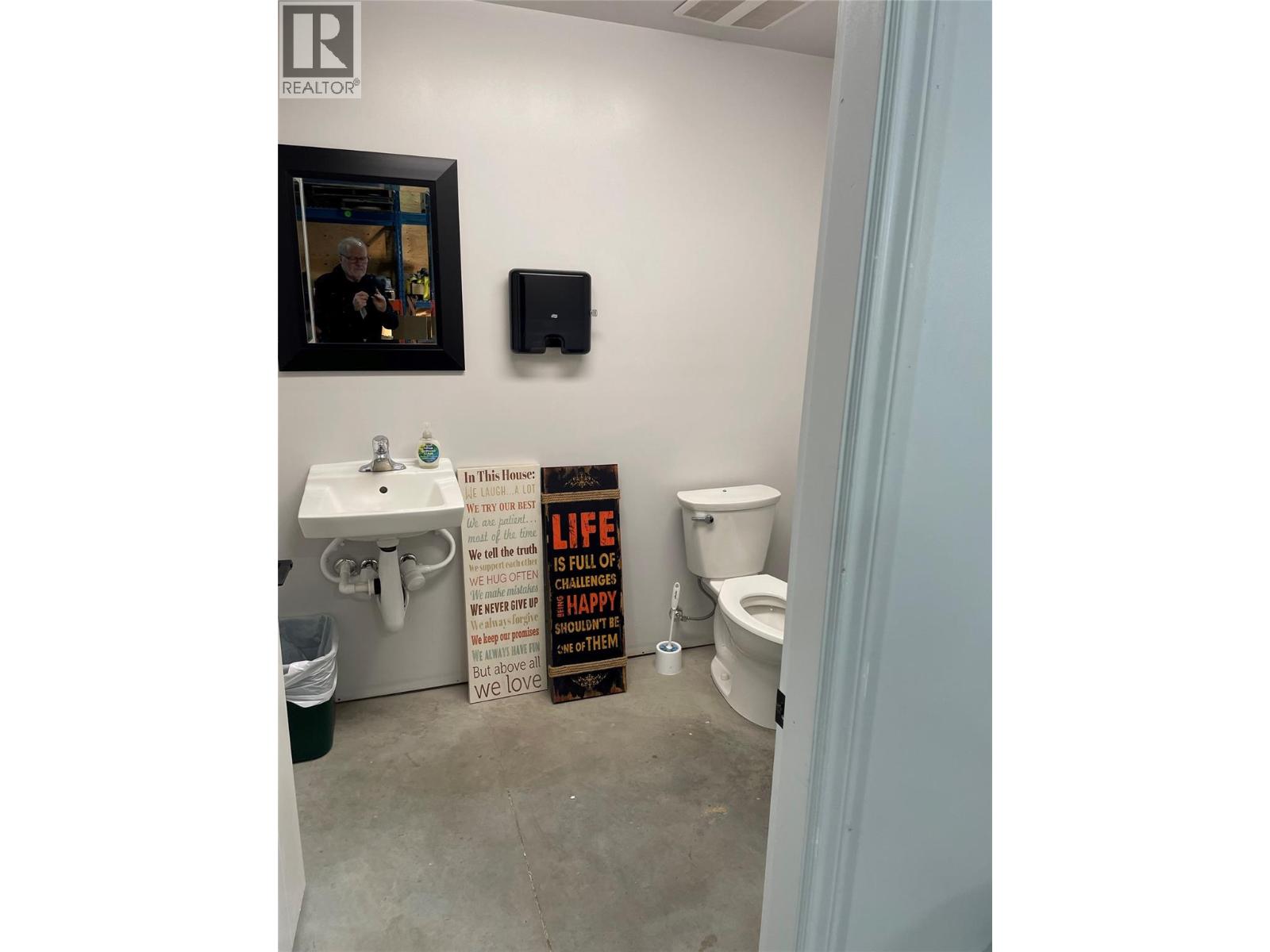 2521 JULIANN Road Unit# 104