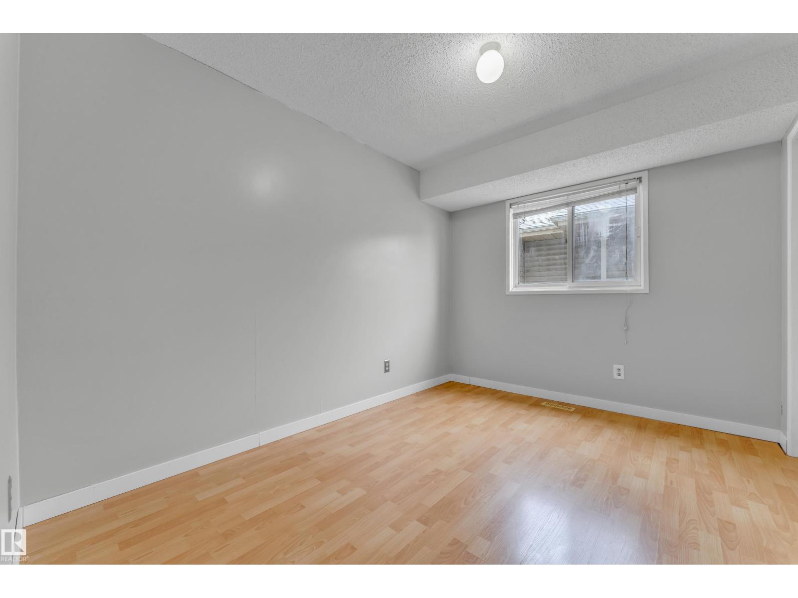 4903 11A AV NW