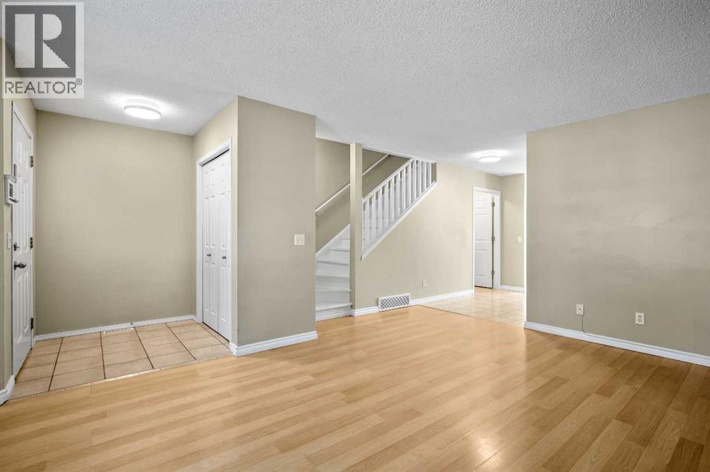 5 Country Village Landing NE