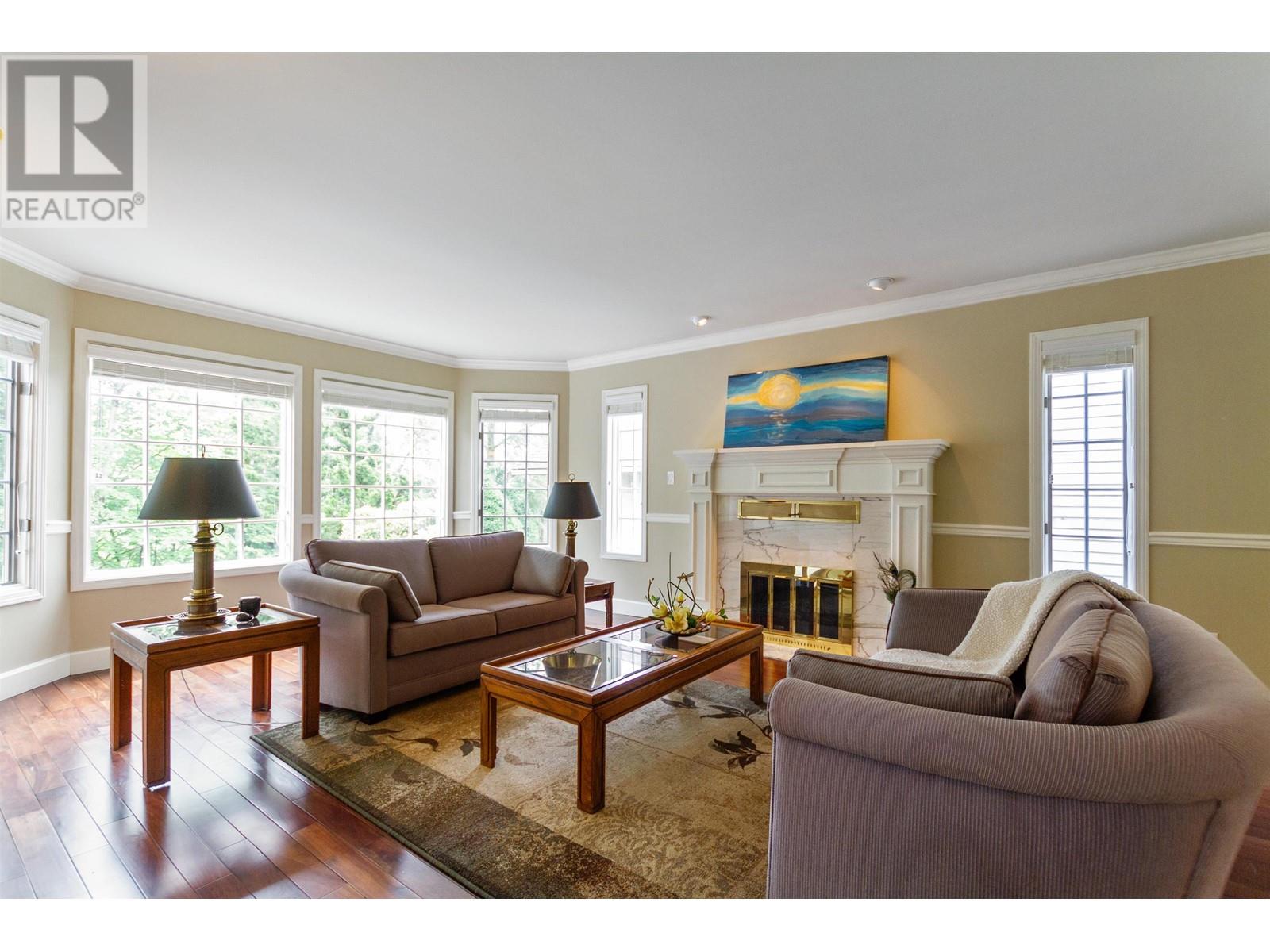 408 RIVERVIEW CRESCENT
