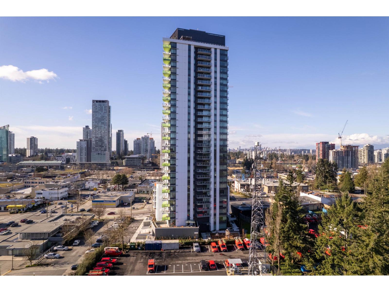 1104 10428 WHALLEY BOULEVARD