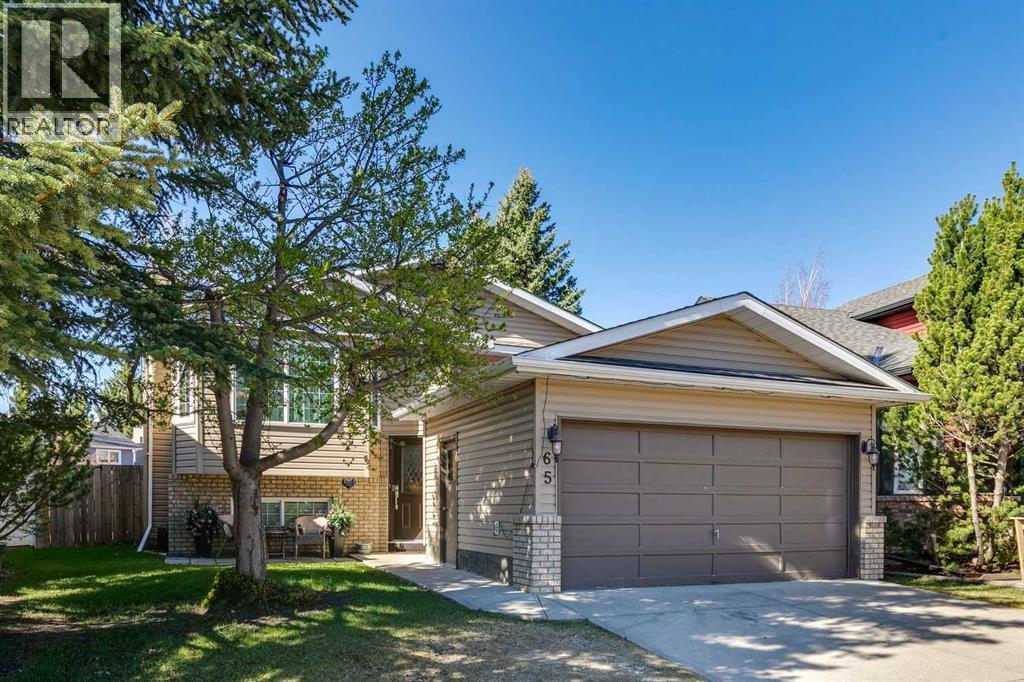 65 Shawinigan Way SW