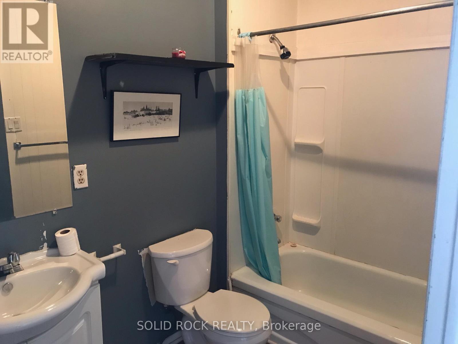 1 - 44-1 ELGIN STREET
