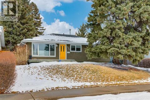 1022 30 Avenue NW Calgary AB T2K0A3