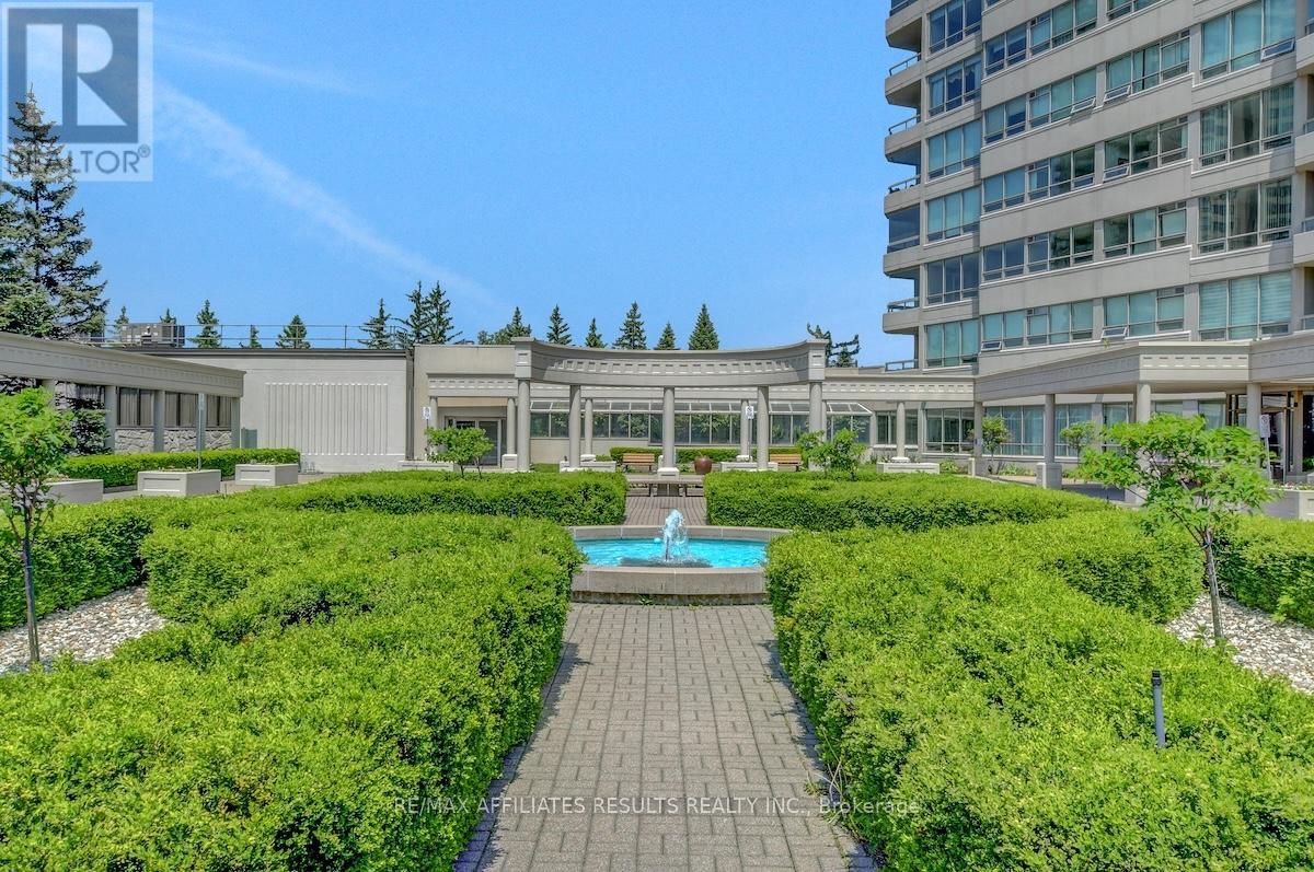 1906 - 1480 RIVERSIDE DRIVE