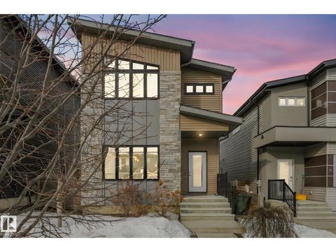 25 KENTON WY Spruce Grove AB T7X0P7