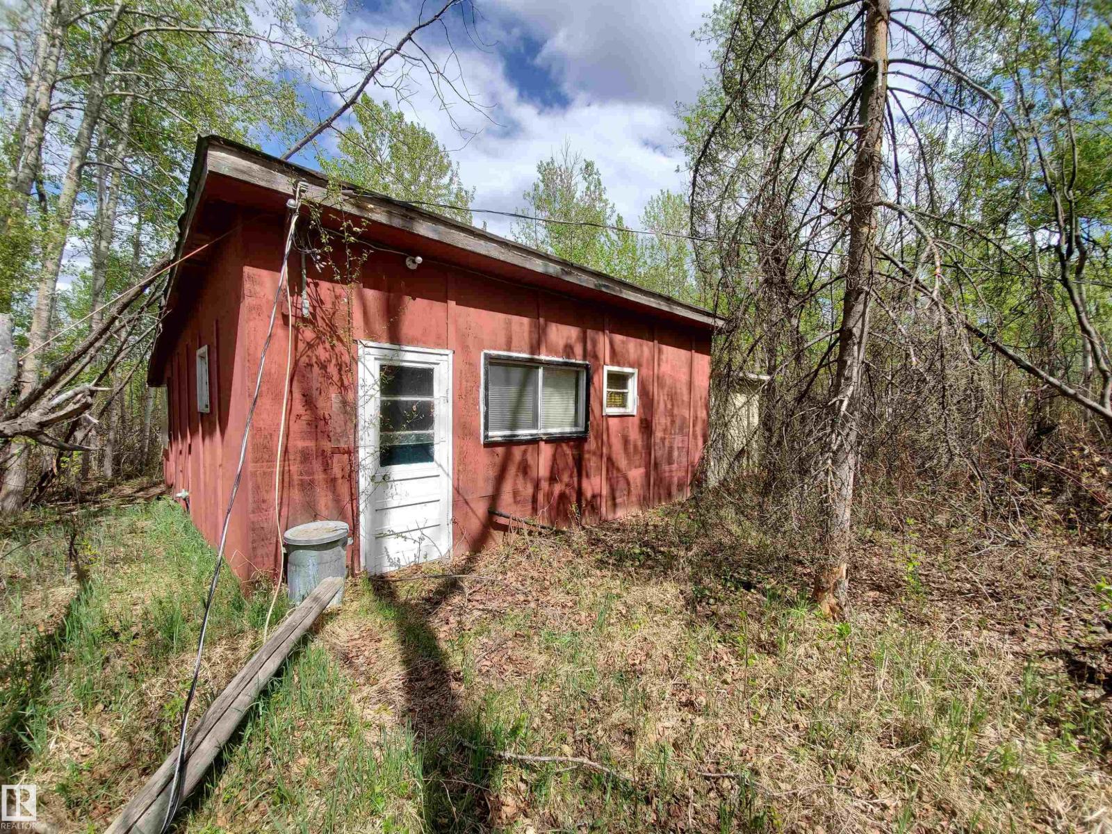 #18 26417 TWP ROAD 512