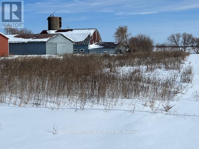 955 ST GUILLAUME ROAD