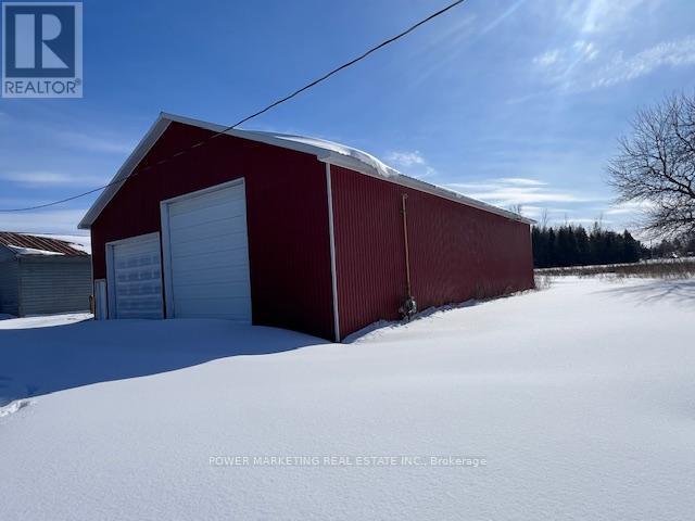 955 ST GUILLAUME ROAD