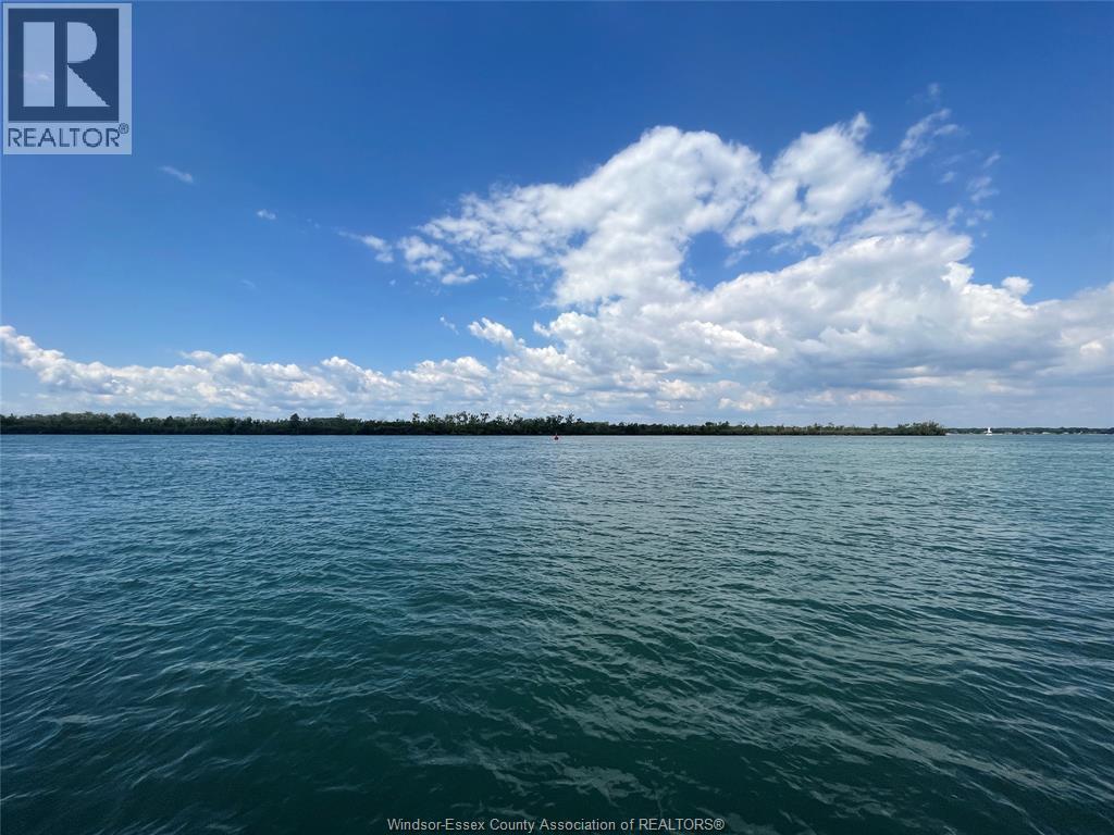 560 FRONT ROAD North