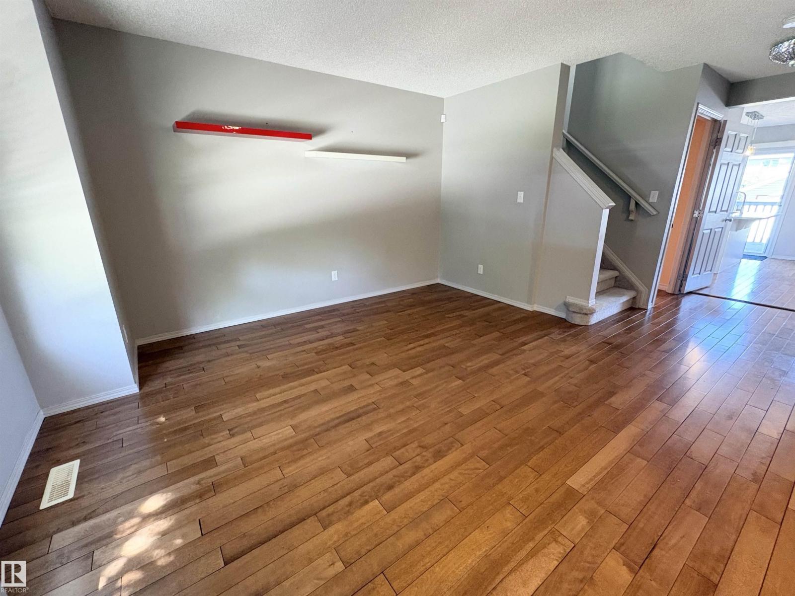 21354 87A AV NW