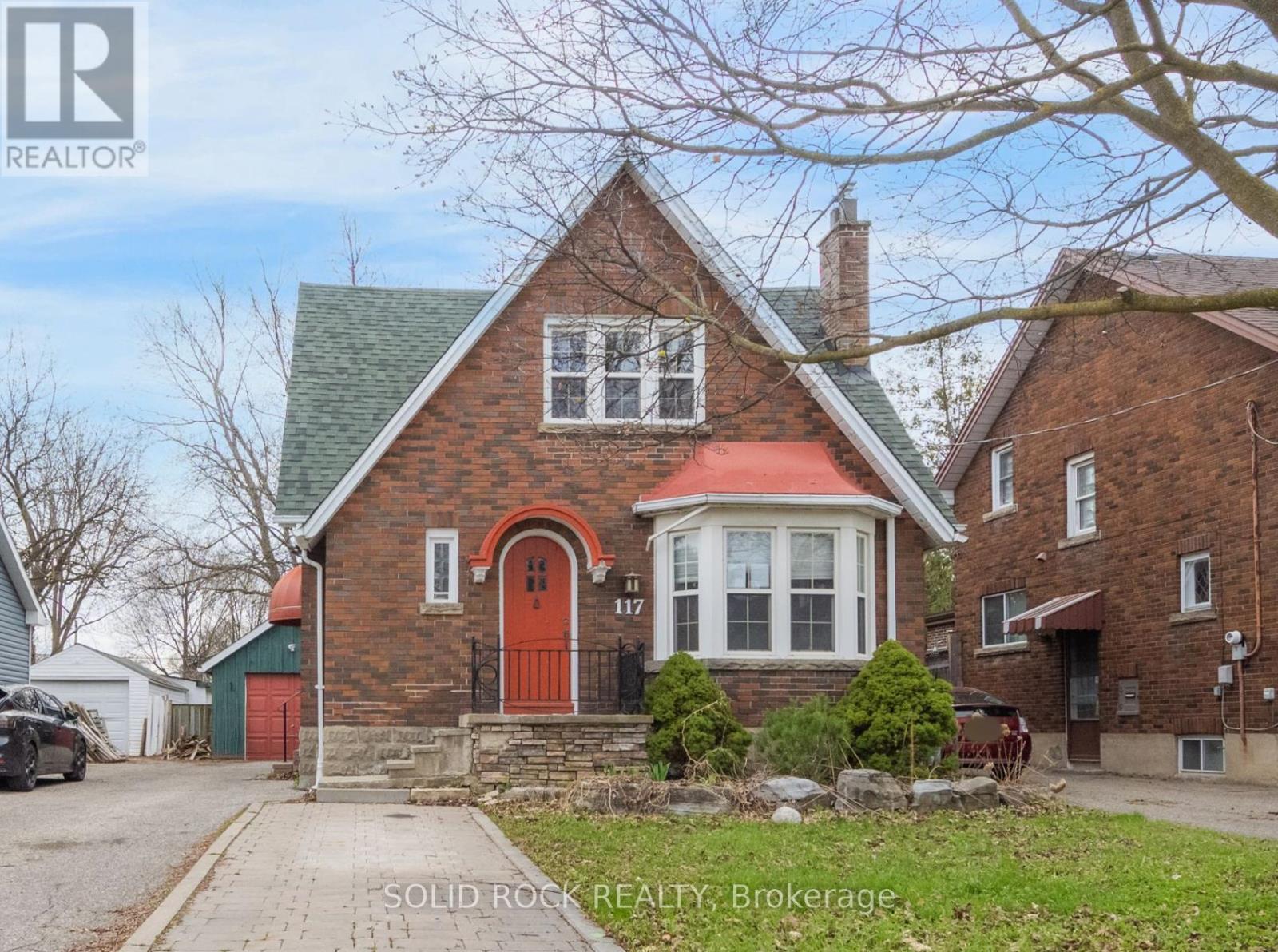 Photo 1 of 46 — 117 MILL STREET S, Brampton (Downtown Brampton), ON L6Y1T4