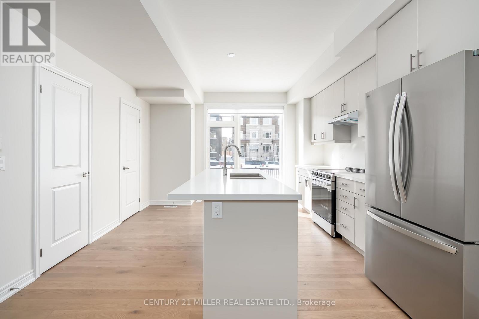 UNIT 2 - 3193 SIXTH LINE