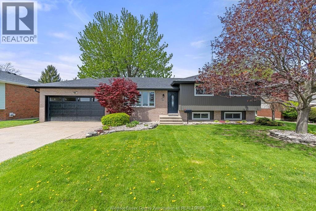 157 FAIRVIEW AVENUE East