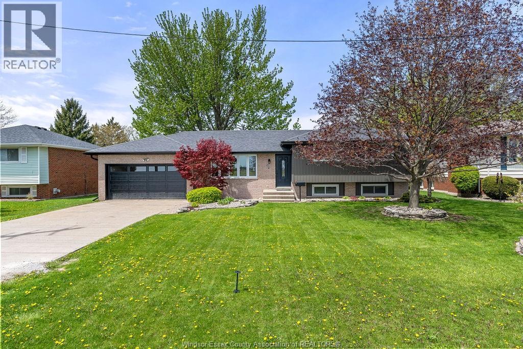 157 FAIRVIEW AVENUE East