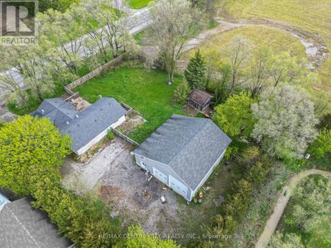 7641 LAKESHORE ROAD Lambton Shores ON N0N1J0