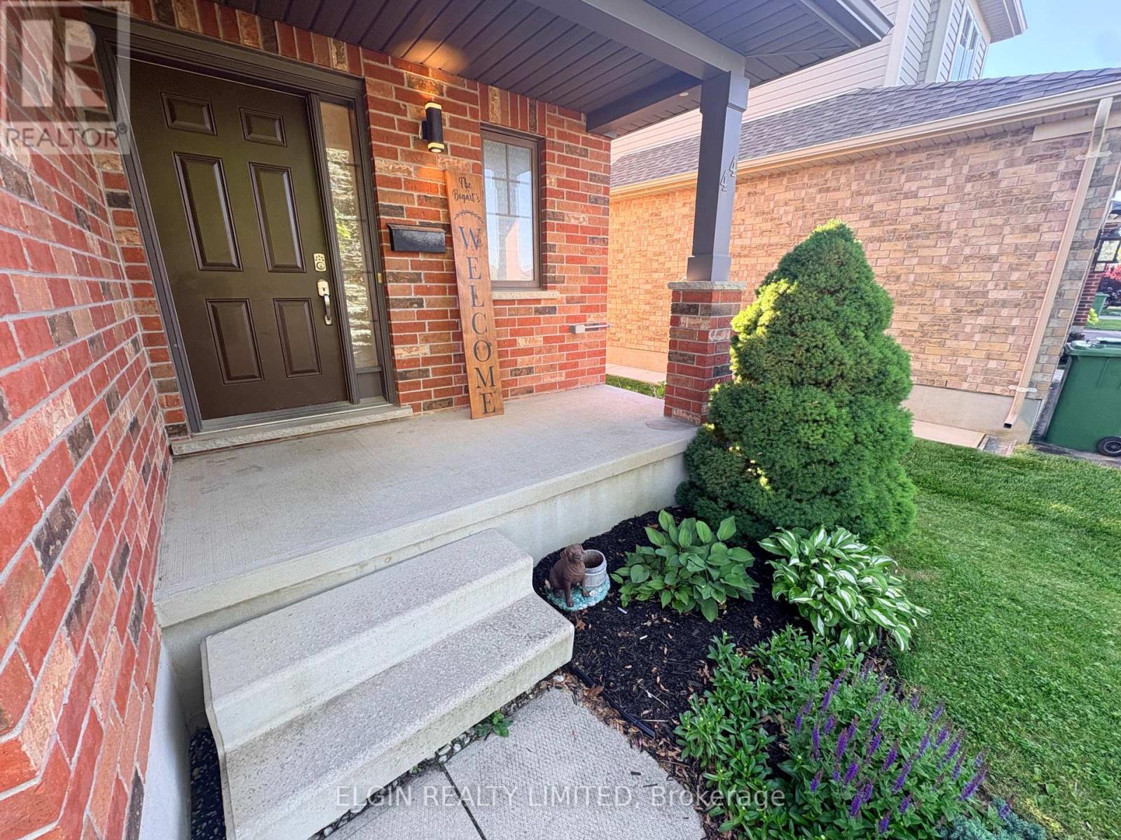 44 PEACH TREE BOULEVARD