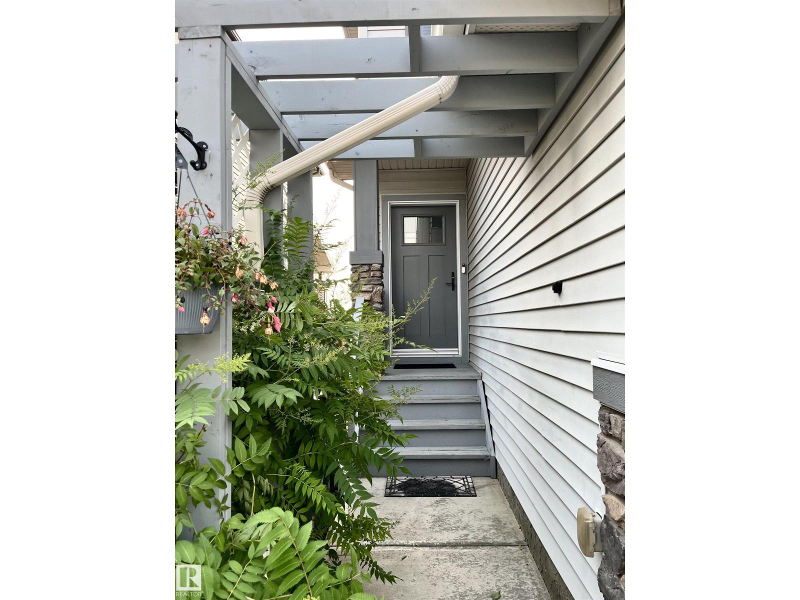 108 SOUTH CREEK WD