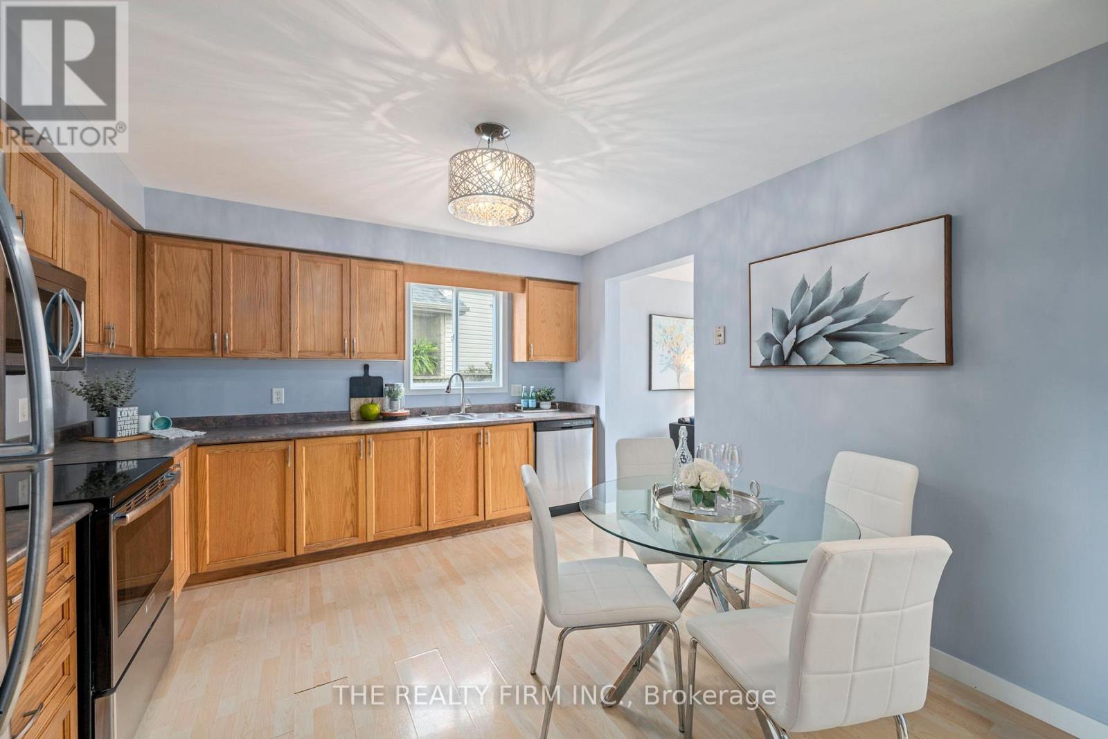 567 FIELDGATE CIRCLE