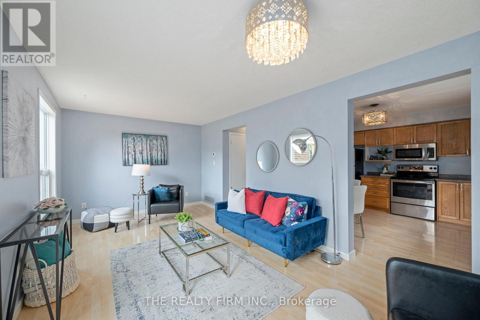 567 FIELDGATE CIRCLE
