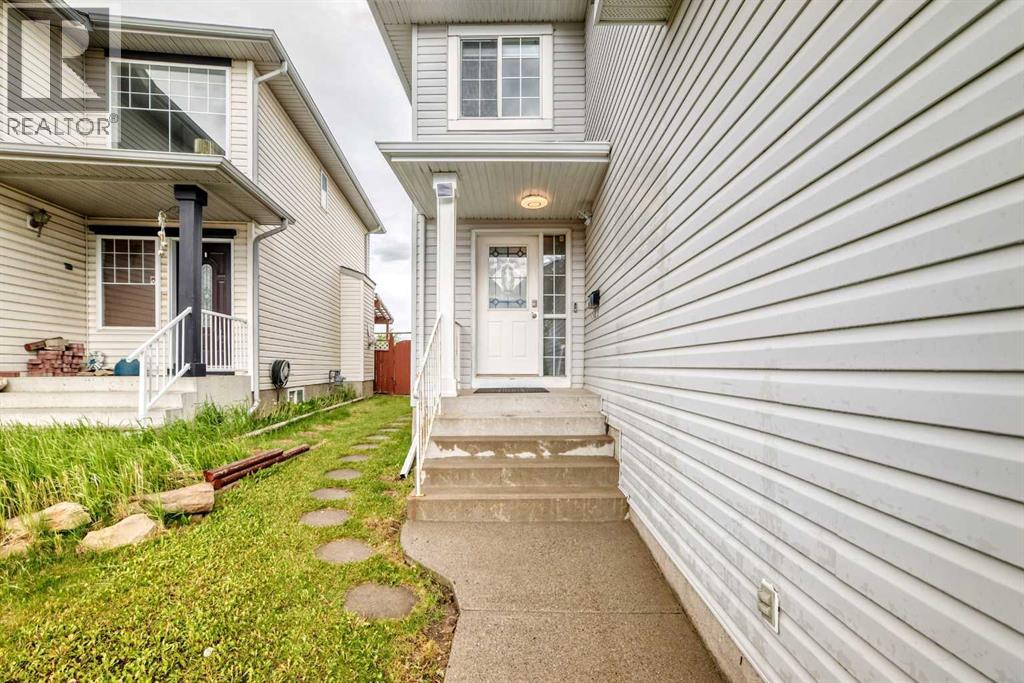 119 Citadel Meadow Grove NW