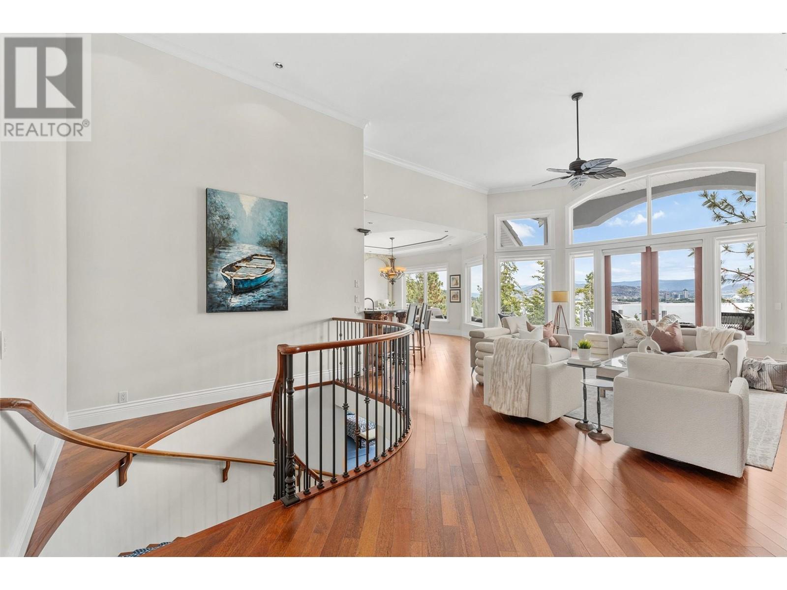 2543 Lucinde Road