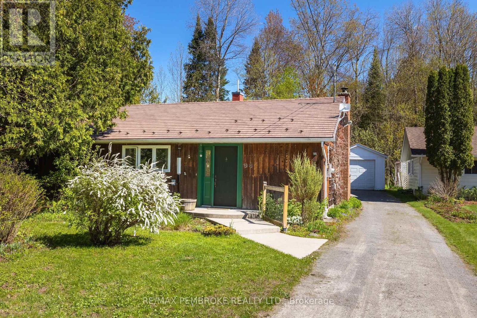 98 GLENDALE AVENUE