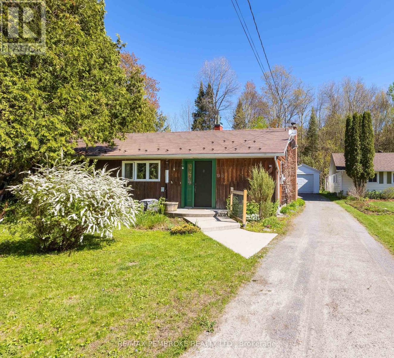 98 GLENDALE AVENUE