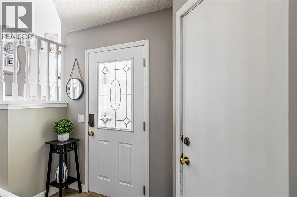 79 West Lakeview Passage