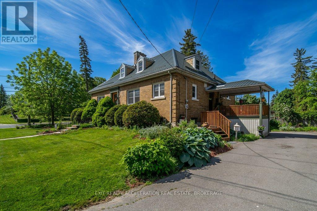 106 DONALD STREET