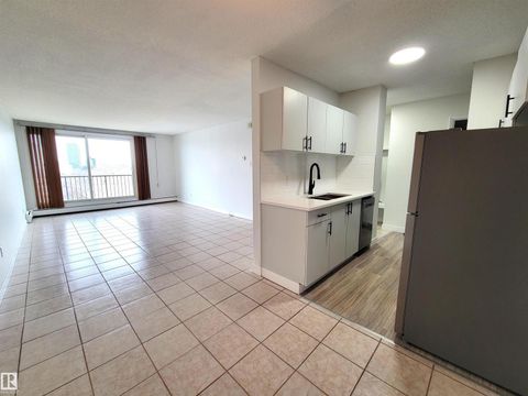 #804 9028 JASPER AV NW Edmonton AB T5H3Y6