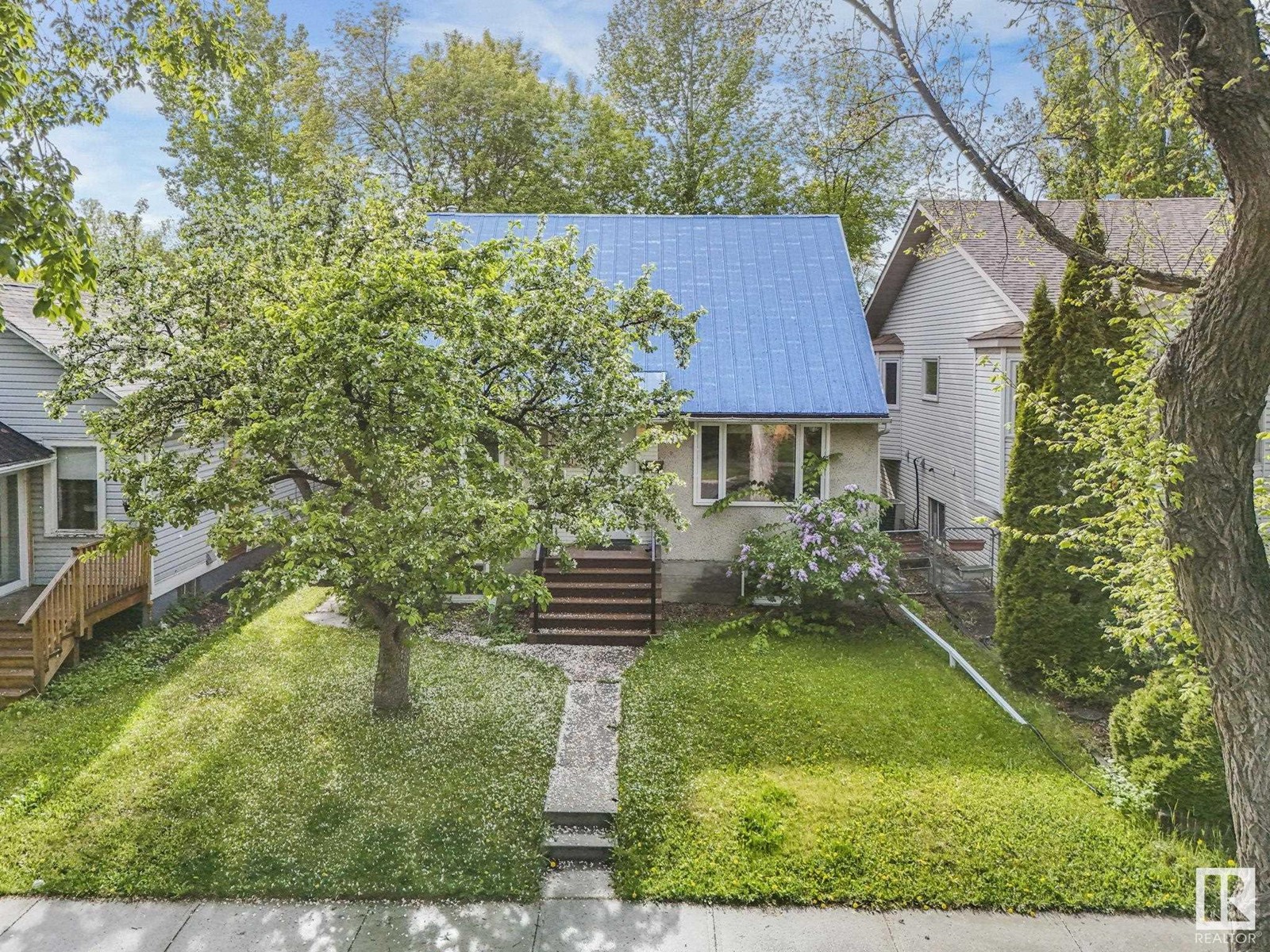 11514 122 ST NW