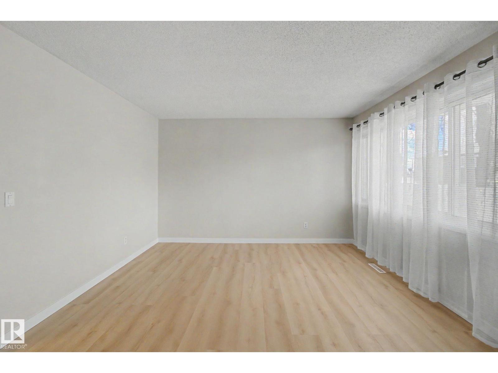 14315 58 ST NW