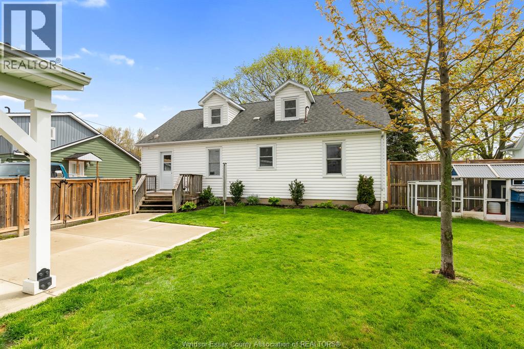 86 Baird AVENUE