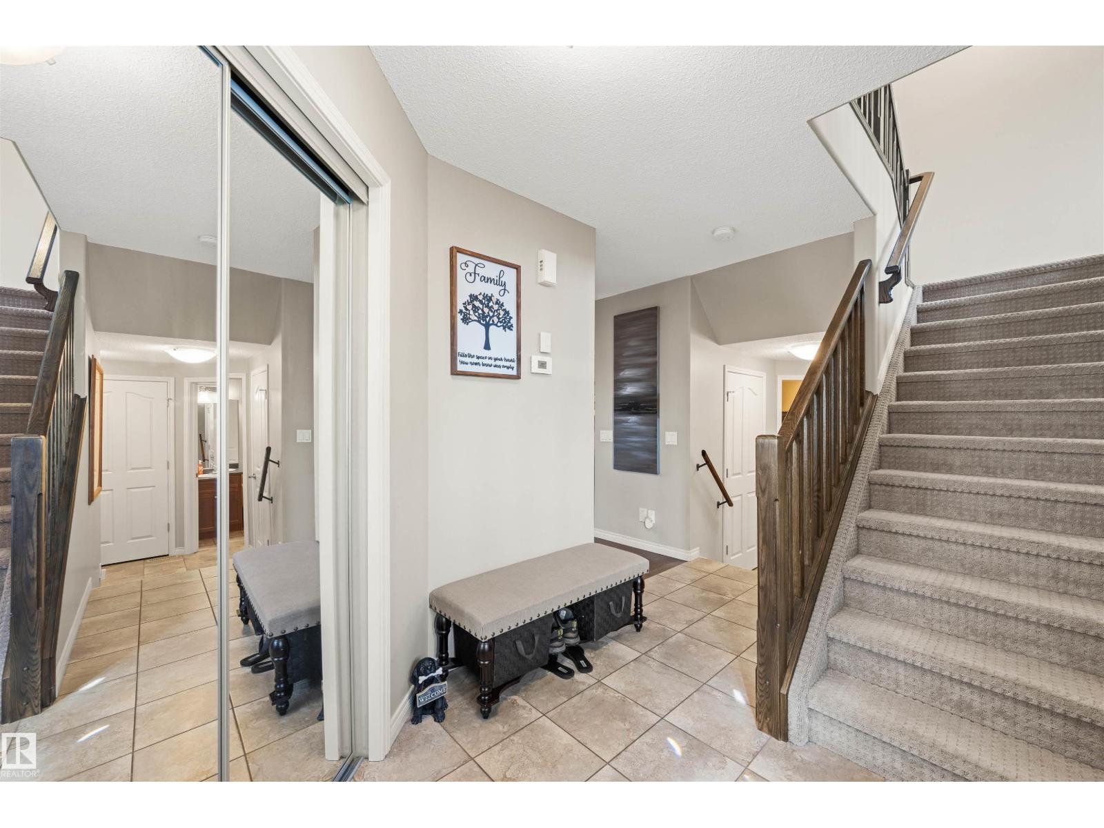 612 FOXTAIL LN