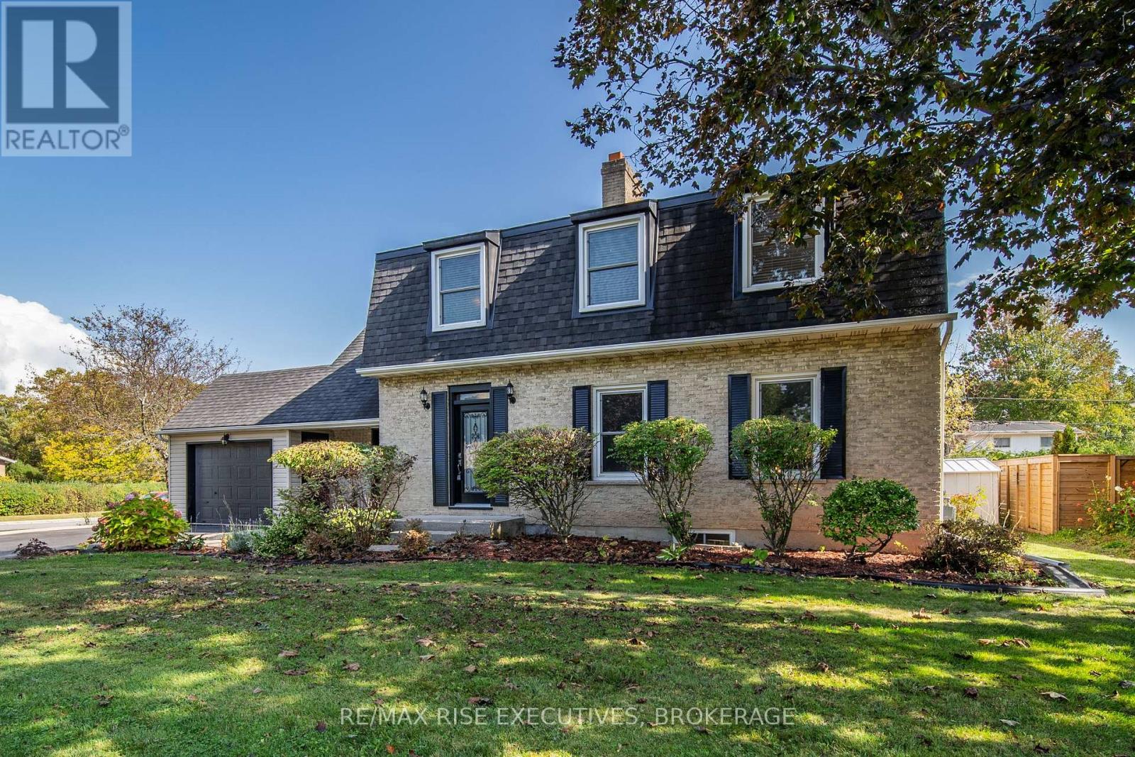 282 WELBORNE AVENUE