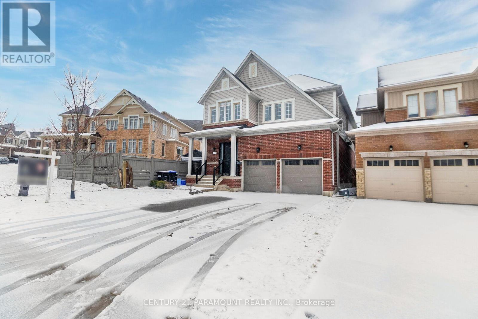 10 DONNAN DRIVE W
